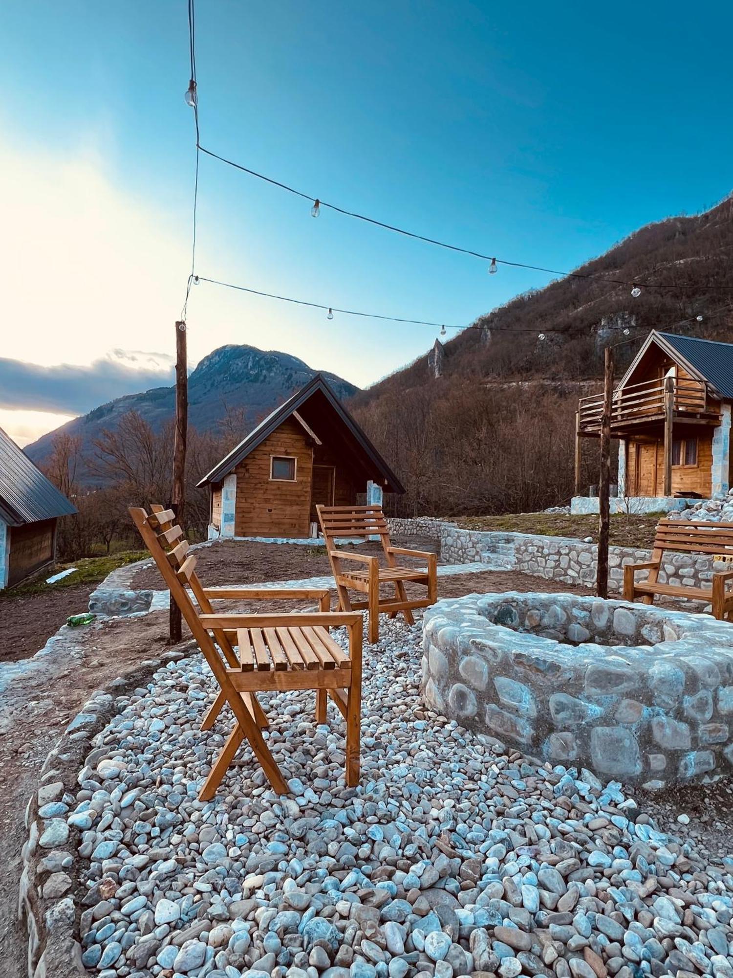 Ethno Star Bojovic Casa de hóspedes Gusinje Exterior foto